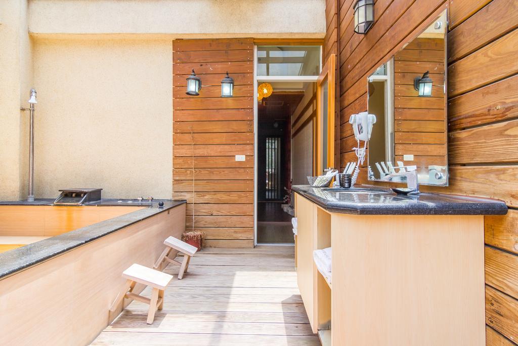 Lover Hot Spring B&B Jiaoxi Exterior photo